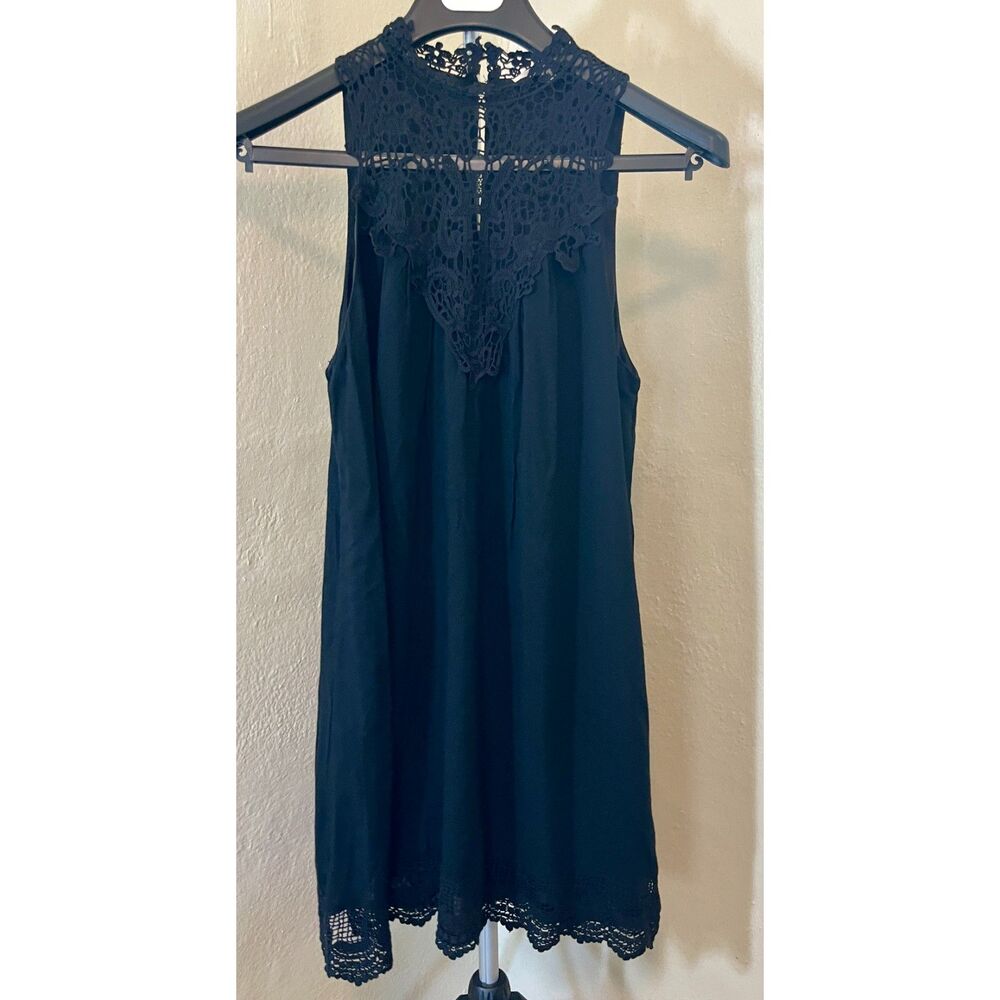 Entro Black Sleeveless Mock Neck Crochet Lace Mini Dress M